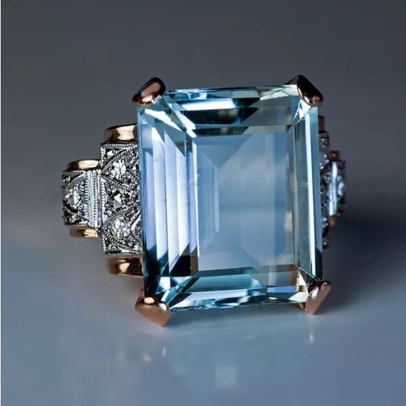 New Unisex 925 Silver Yellow Gold Plated Aquamarine Ring - Picture 6 of 6